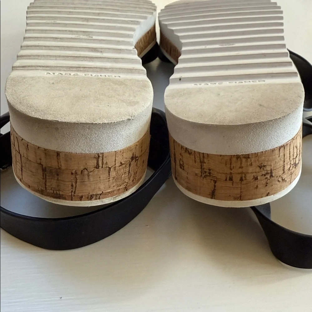 Marc Fisher Grandie Black Faux Leather Wedge Sandals Shoes Womens Size 9.5 - Picture 10 of 11